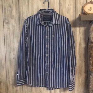 Men’s shirt— American Outfitters— Vintage Fit